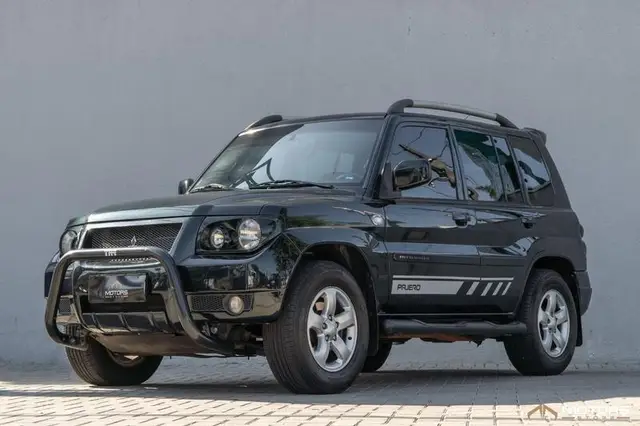 Carro Mitsubishi Pajero TR4 2009 2.0 16V 4x4 (Flex) (Aut)