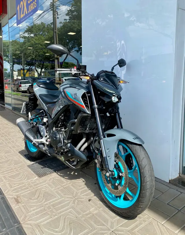 Moto Yamaha MT-03 2024 ABS