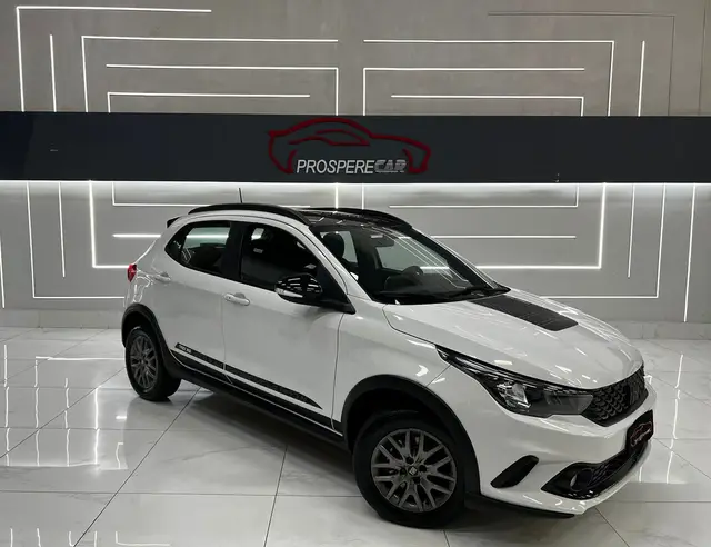 Carro Fiat Argo 2021 Trekking 1.8 (Aut) (Flex)
