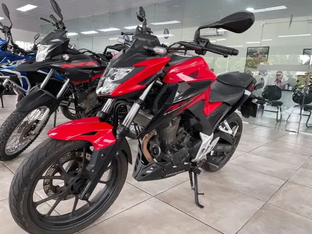Moto Honda CB 300F Twister 2023 (CBS)