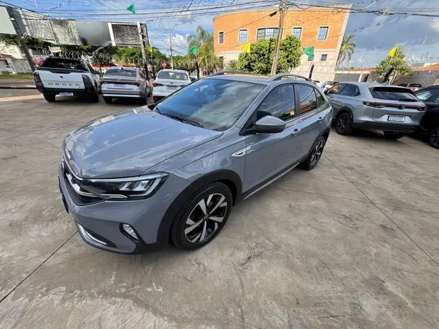 Carro Volkswagen Nivus 2021 Highline 1.0 Turbo (Aut.)