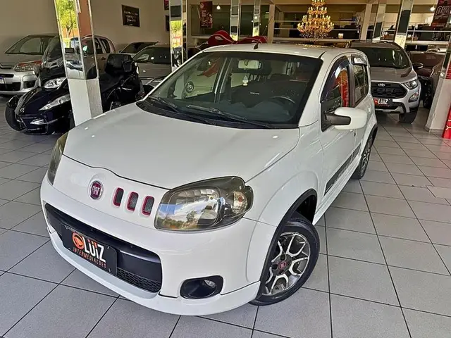 Carro Fiat Uno 2014 Sporting 1.4 8V (Flex) 4p