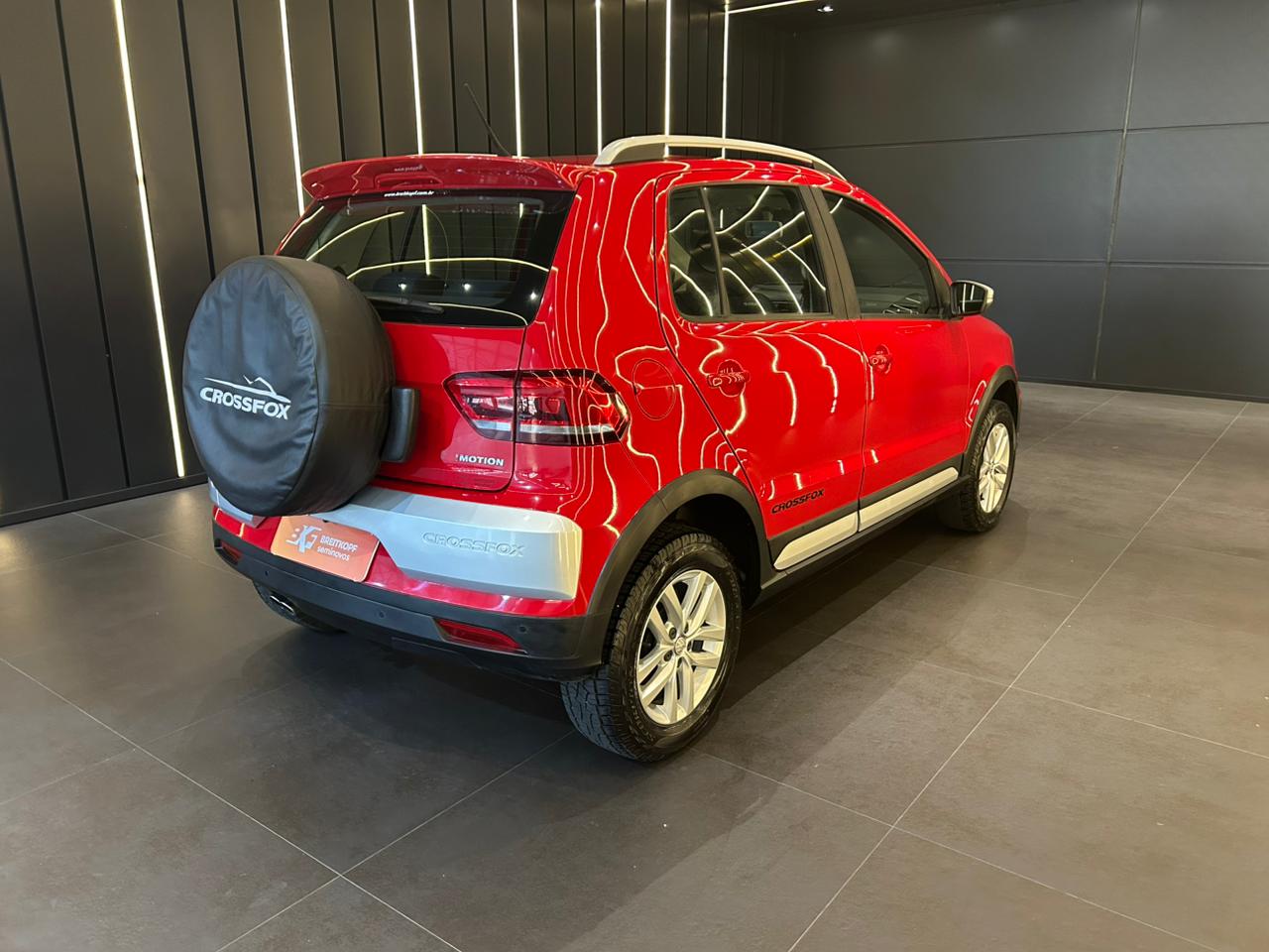 vw - volkswagen crossfox 1.6 16v msi i-motion (flex)