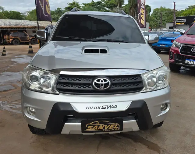 Carro Toyota Hilux SW4 2010 SRV 4x4 3.0 Turbo  (aut)