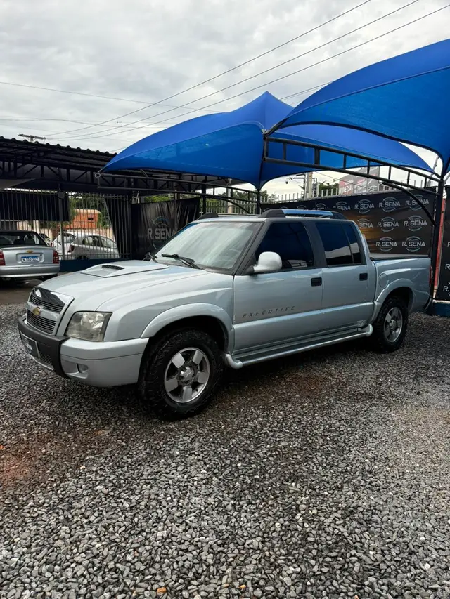 Carro Chevrolet S10 Cabine Dupla 2010 S10 Executive 4x2 2.4 (Flex) (Cab Dupla)