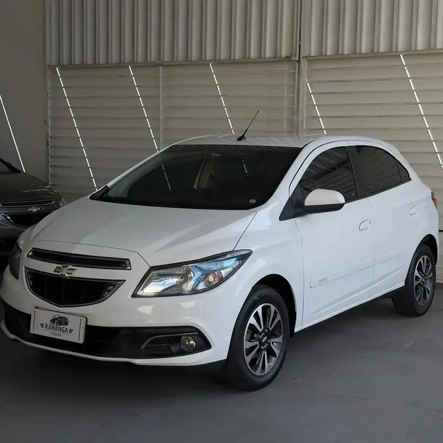 Carro Chevrolet Onix 2014 1.4 LTZ SPE/4