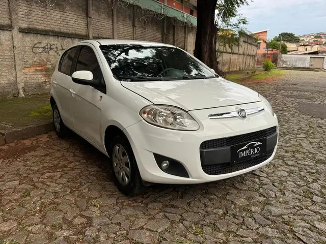 Carro Fiat Palio 2014 Attractive 1.0 Evo (Flex)