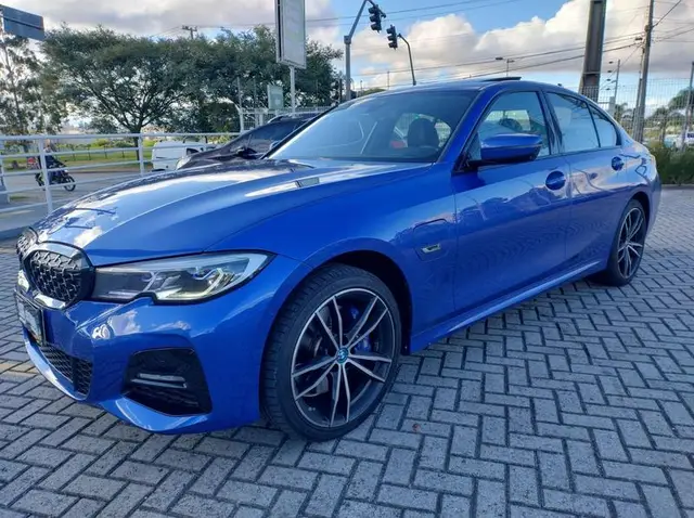 Carro BMW 330e 2022 M Sport 2.0 Turbo Híbrido (Aut)