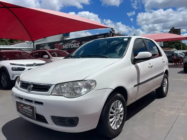 Carro Fiat Palio 2015 Celebration 1.0