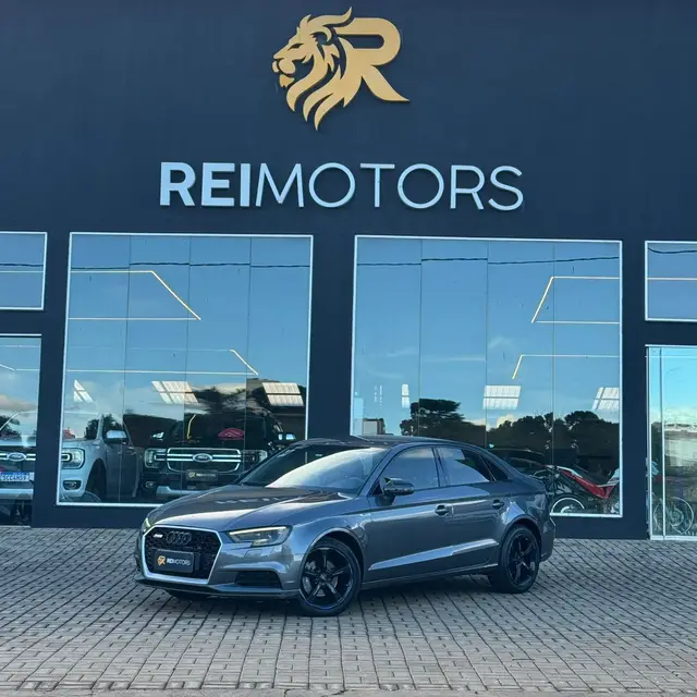 Carro Audi A3 2018 1.4 TFSI Ambiente Tiptronic (Flex)