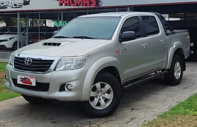 Carro Toyota Hilux Cabine Dupla 2014 Hilux 3.0 TDI 4x4 CD SR