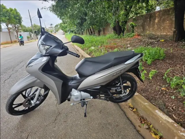 Moto Honda Biz 125 2024 EX