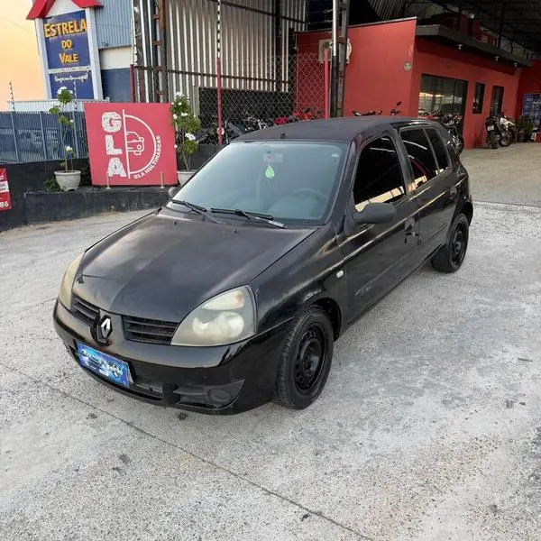 Carro Renault Clio 2011 Hi-Flex 1.0 16V