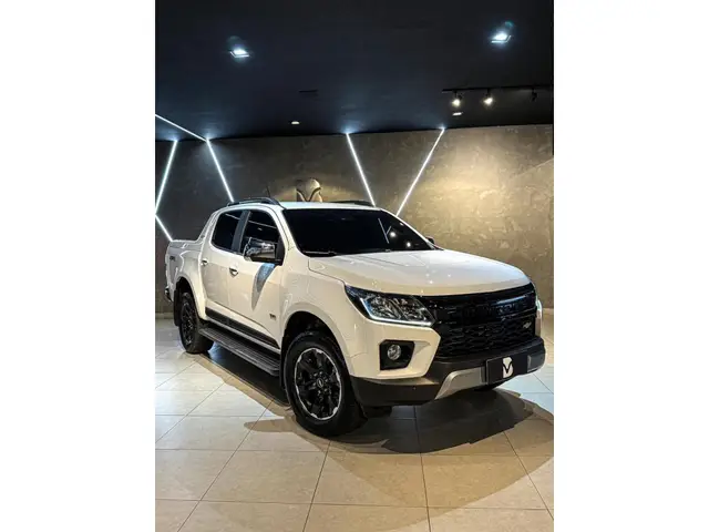 Carro Chevrolet S10 Cabine Dupla 2024 High Country 2.8 Turbodiesel (Aut.)