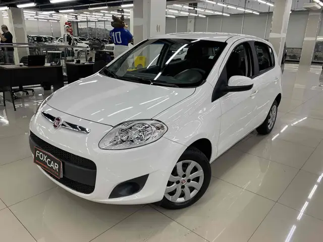 Carro Fiat Palio 2015 Attractive 1.0 Evo (Flex)