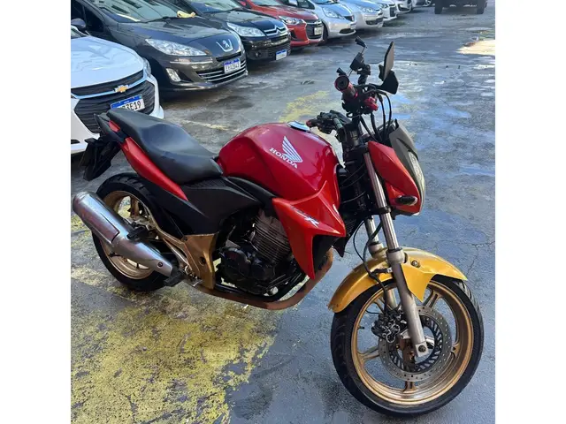 Moto Honda CB 300R 2010 Standard