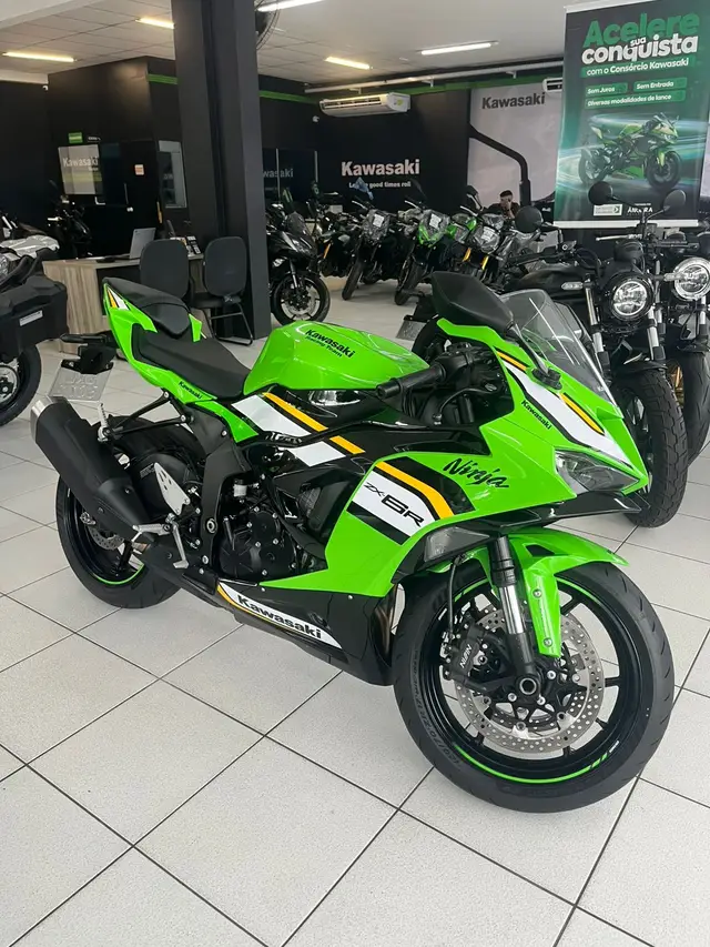 Moto Kawasaki Ninja 2025 ZX-6R