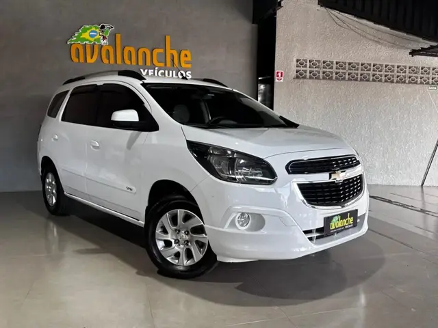 Carro Chevrolet Spin 2015 LTZ 7S 1.8 (Flex)