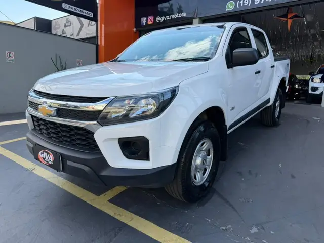 Carro Chevrolet S10 Cabine Dupla 2023 LS 2.8 Turbodiesel