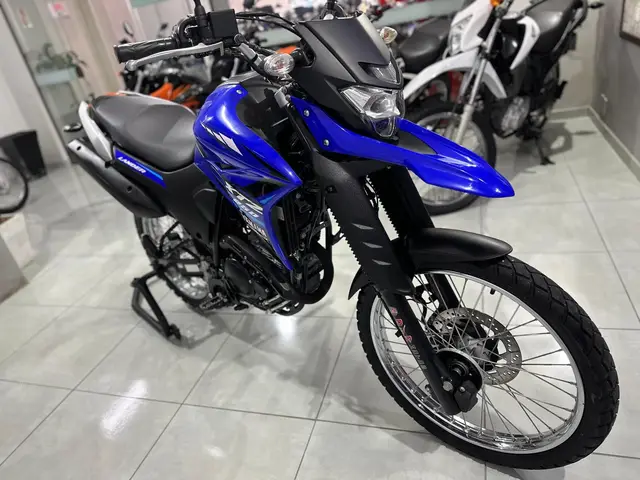 Moto Yamaha XTZ 250 Lander 2023 ABS