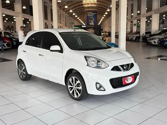 Carro Nissan March 2016 1.6 16V SL (Flex)
