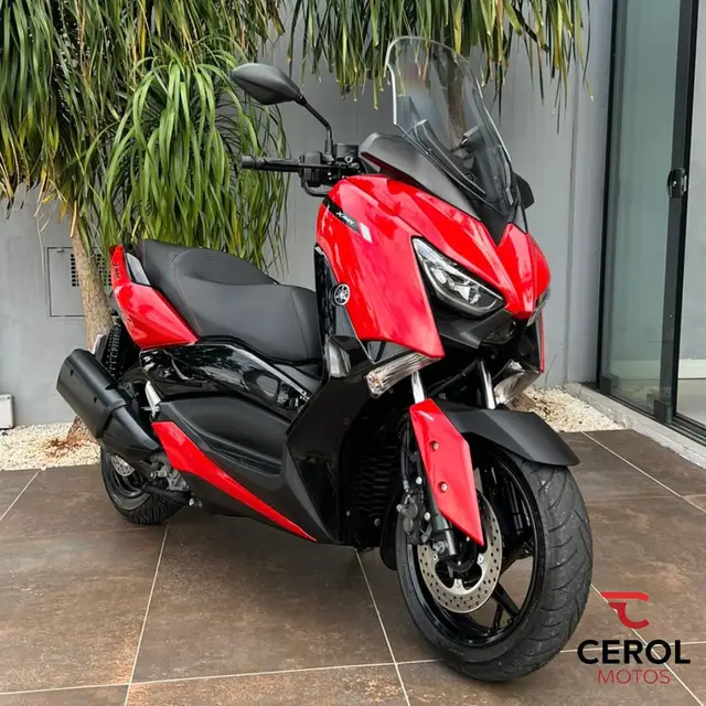 Moto Yamaha XMax 2024 ABS
