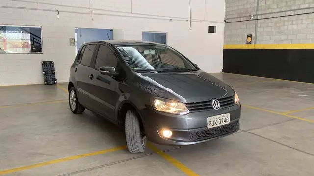Carro Volkswagen CrossFox 2014 1.6 Mi Total Flex