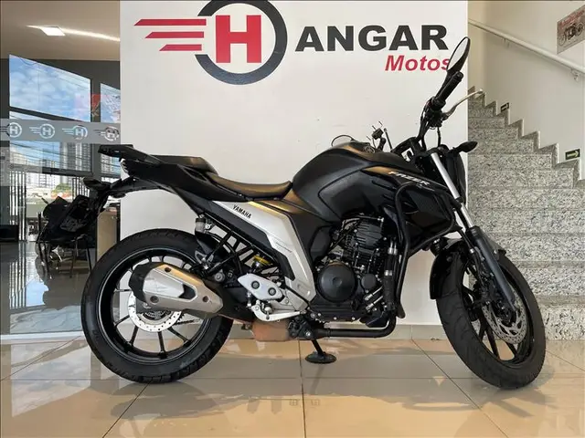 Moto Yamaha YS 250 Fazer 2022 ABS