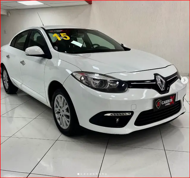 Carro Renault Fluence 2015 2.0 16V Dynamique (Flex)