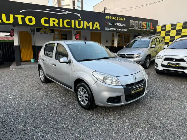 Carro Renault Sandero 2012 Expression 1.0 16V (flex)