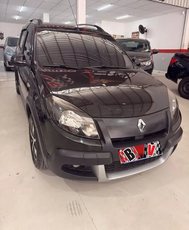 Carro Renault Sandero Stepway 2014 1.6 16V Hi-Flex (aut)