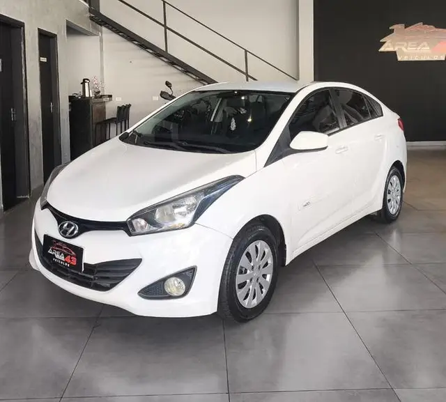 Carro Hyundai HB20S 2014 1.6 Comfort Plus (Aut) (Flex)