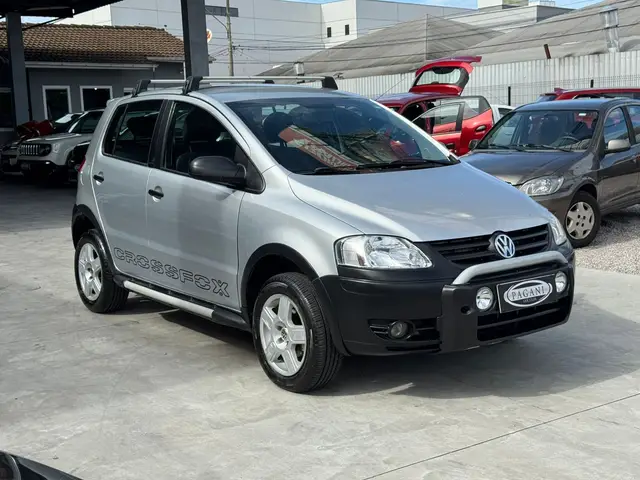Carro Volkswagen CrossFox 2007 1.6 (Flex)