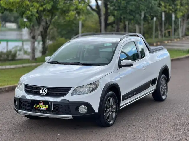 Carro Volkswagen Saveiro 2013 Cross 1.6 (Flex) (cab. estendida)