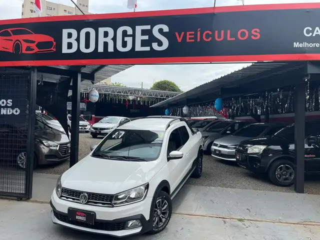 Carro Volkswagen Saveiro 2017 Cross 1.6 16v MSI CD (Flex)