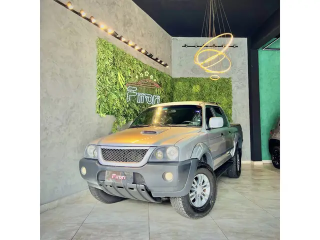 Carro Mitsubishi L200 Triton Outdoor 2008 L 200 Outdoor HPE 4x4 2.5 (aut) (cab. dupla)