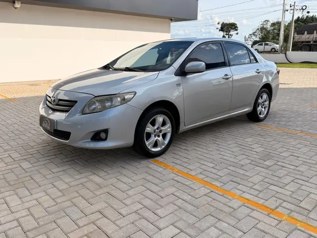 Carro Toyota Corolla 2011 Sedan GLi 1.8 16V (flex)