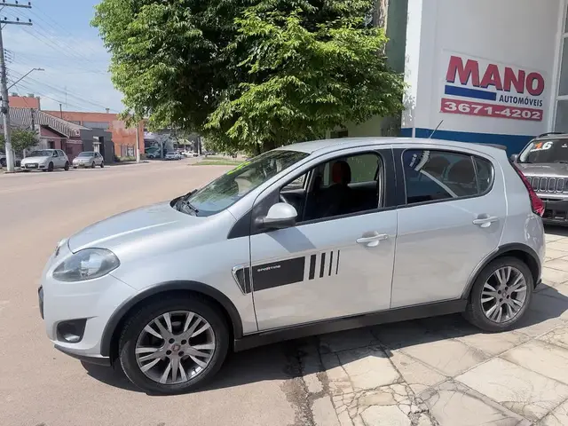 Carro Fiat Palio 2015 Sporting 1.6 16V (Flex)
