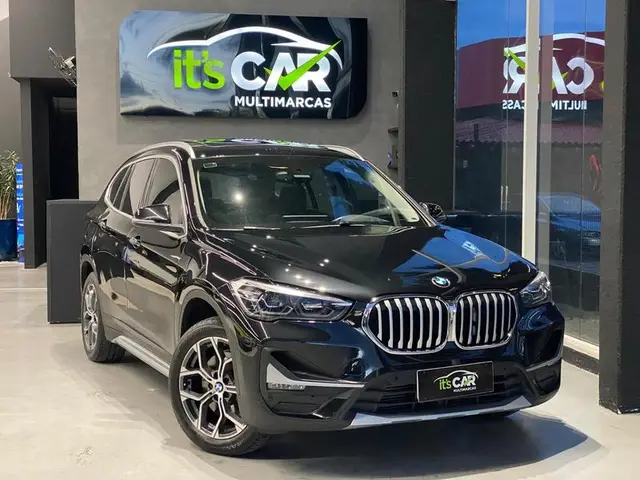 Carro BMW X1 2022 sDrive20i 2.0 Turbo (Aut.)