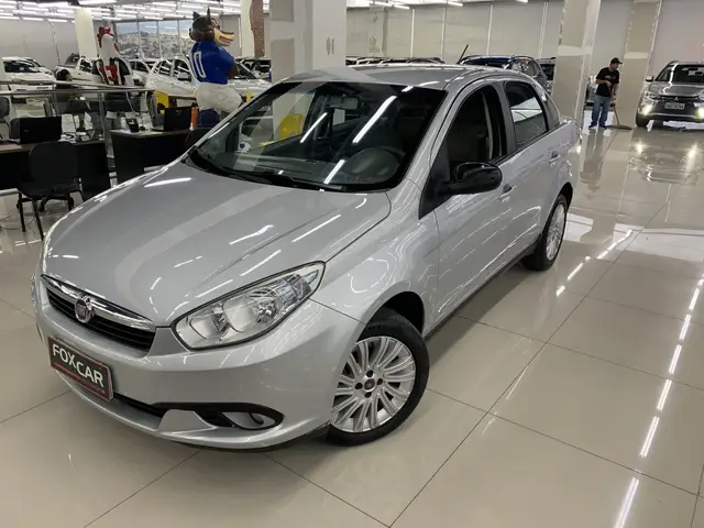 Carro Fiat Grand Siena 2014 Essence 1.6 16V (Flex)