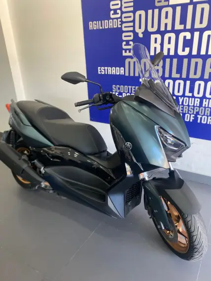 Moto Yamaha XMax 2023 ABS