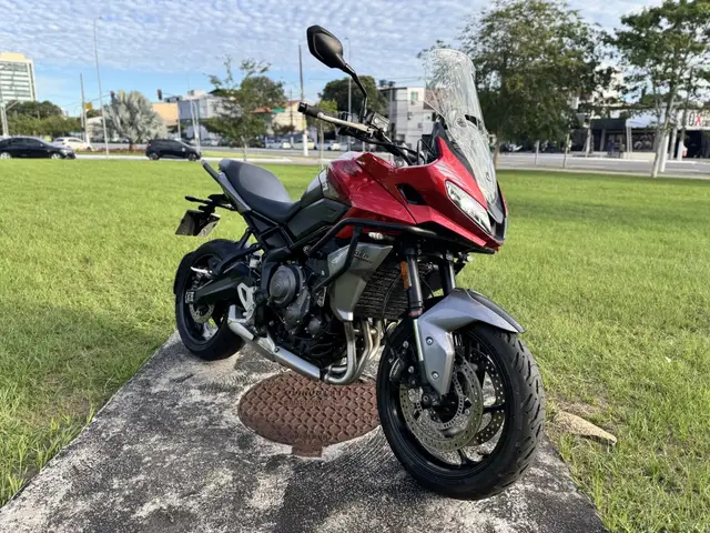 Moto Triumph Tiger Sport 660 2023 ABS