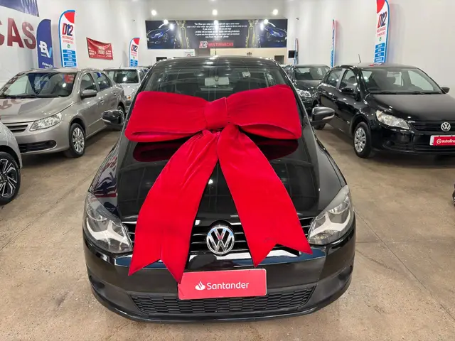 Carro Volkswagen Fox 2014 1.0 TEC (Flex) 4p