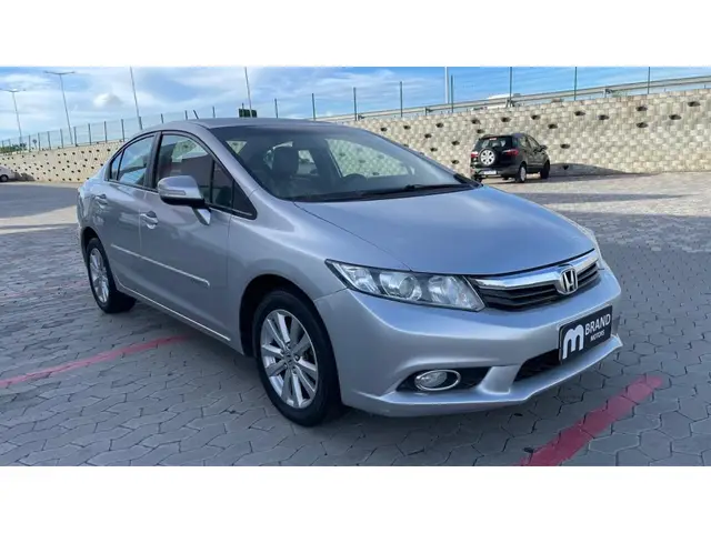 Carro Honda Civic 2014 New  LXR 2.0 i-VTEC (Aut) (Flex)