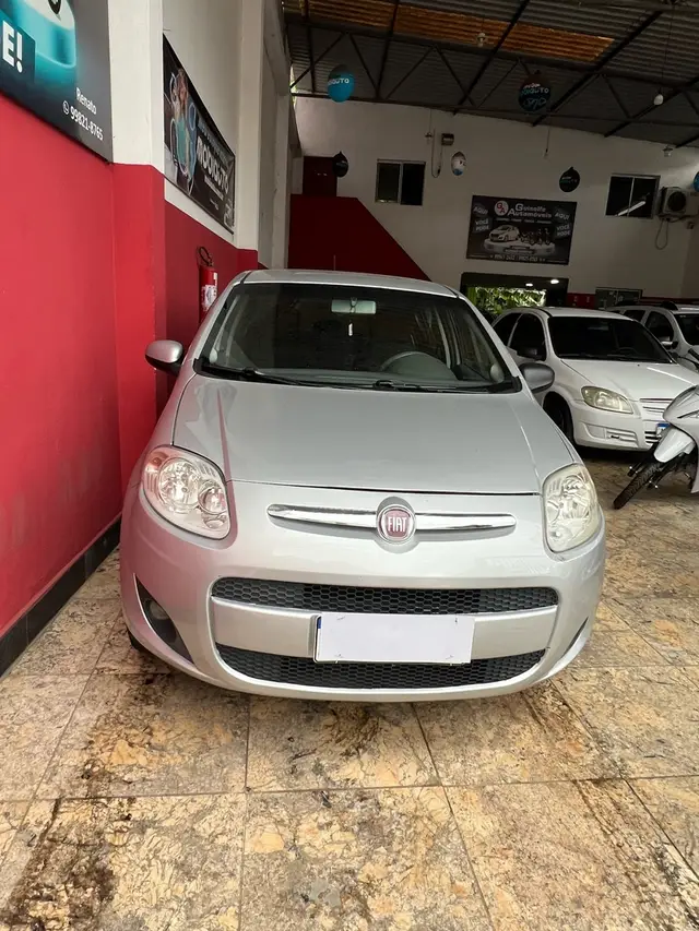 Carro Fiat Palio 2013 Attractive 1.4 8V (Flex)