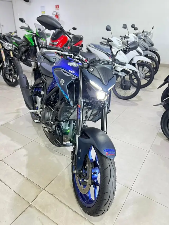 Moto Yamaha MT-03 2026 Connected