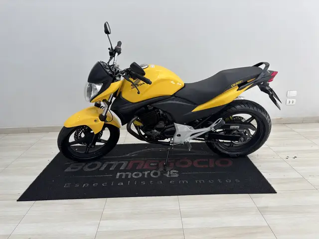 Moto Honda CB 300R 2012 Edição Especial