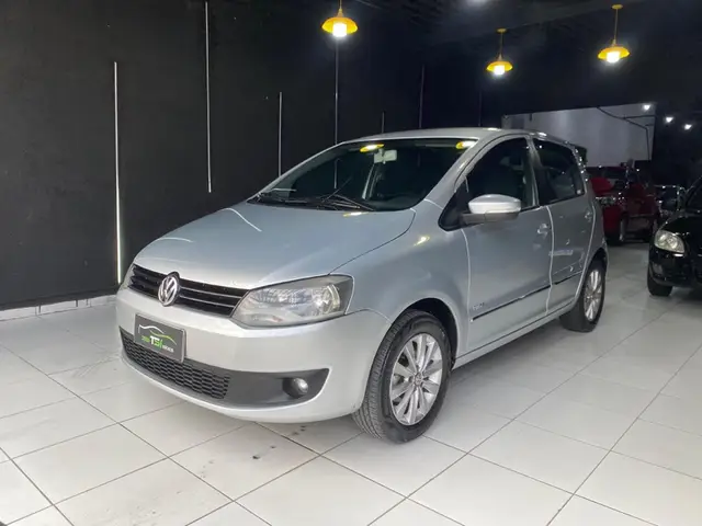 Carro Volkswagen Fox 2011 Prime 1.6 8V (Flex)