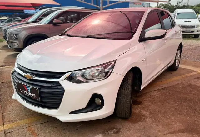Carro Chevrolet Onix 2020 1.0 (Flex)