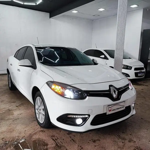 Carro Renault Fluence 2016 2.0 16V Dynamique (Flex)